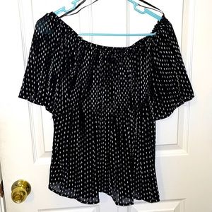 Womens Pleated Top